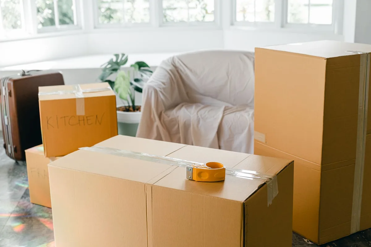Hoarding Cleanup in Mid City West, Los Angeles, CA
